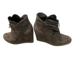 Stuart Weitzman Kidstuff Suede Wedge Sneaker Booties Taupe 10 Western Lace Up